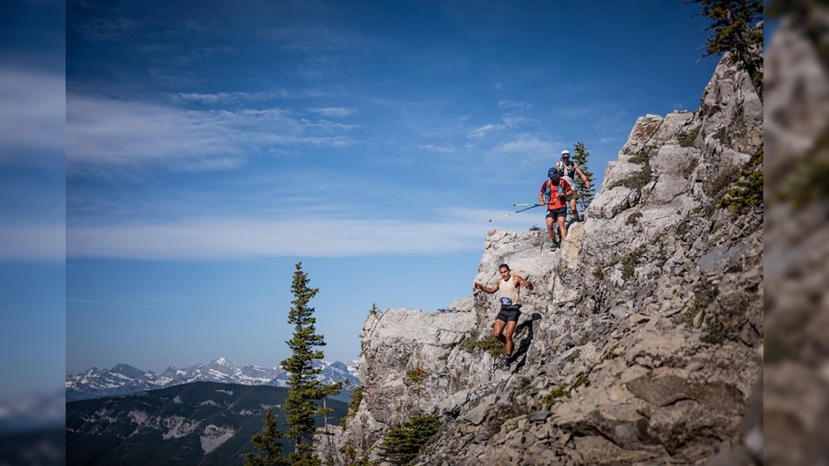 Minotaur Skyrace 2025 en Alberta: 33 km, 2900 m de desnivel y la batalla épica entre Emma Cook-Clarke y Jackson Cole en las Merrell Skyrunner® World Series