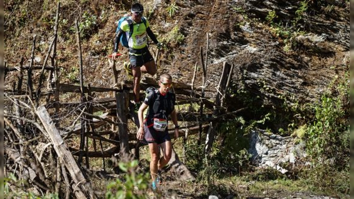 Everest Trail Race by Tuga 2023: Suman Kulung lidera frente a Marc Ollé en 28 km y 5.000m de desnivel