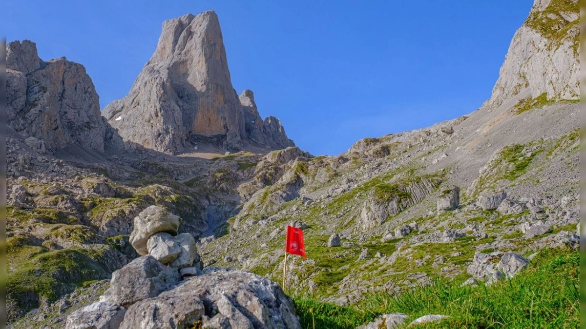 XI Traveserina Caja Rural 2024: 46 km, 7.000 m de Desnivel y Campeones en Asturias