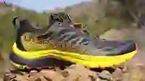 La Sportiva Jackal II: Zapatilla de Trail Running para Largas Distancias | Diseño Impecable, 245g | Precio: 175,99 €