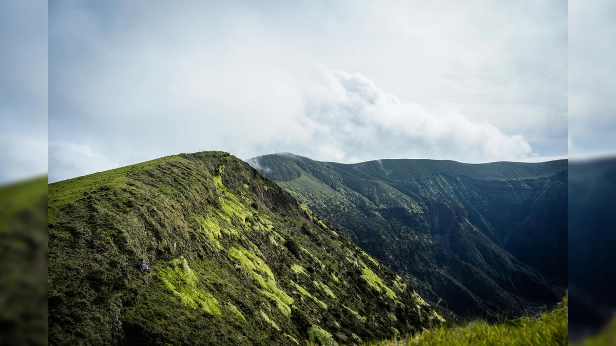 Azores Ultra Trail Run 2024: Desafío Volcánico en Faial con 5 Carreras, desde 10k hasta 118k, y el Regreso de Virginia Pérez