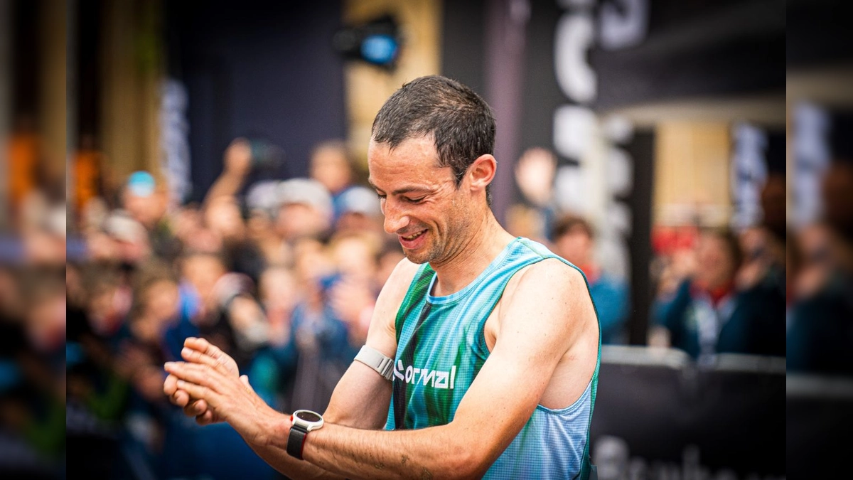 Kilian Jornet Recibe la Creu de Sant Jordi 2024: Un Legado de Éxitos Deportivos y Compromiso Ambiental