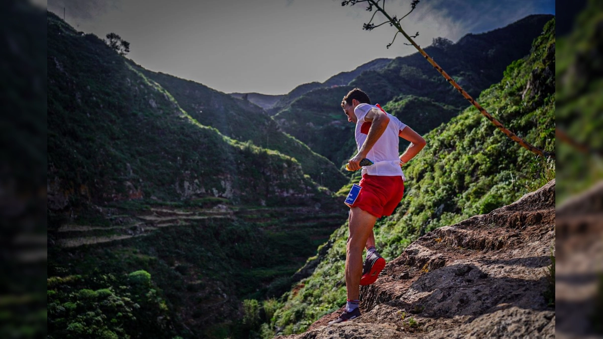 Miguel Heras y Sylvia Nordskar Rompen Récords en la K42 Canarias Anaga Maratón 2023: Victoria y Nuevas Marcas en Tenerife