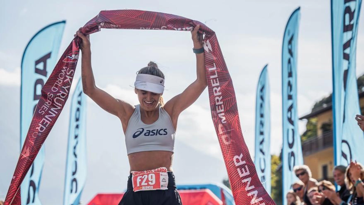 Sara Alonso rompe récords en la Limone Extreme Skyrace: Triunfo destacado en las Skyrunner World Series 2023