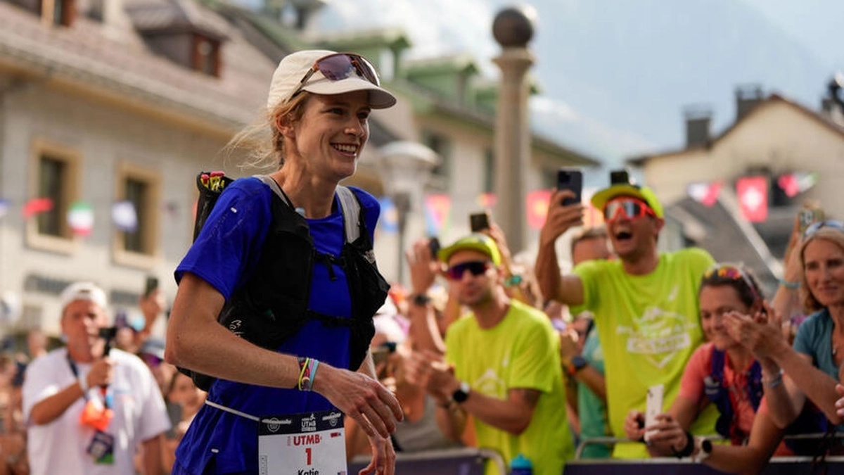 Katie Schide Rompe Récord Femenino en UTMB 2024: 22h 09m 31s, Tributo de Courtney Dauwalter