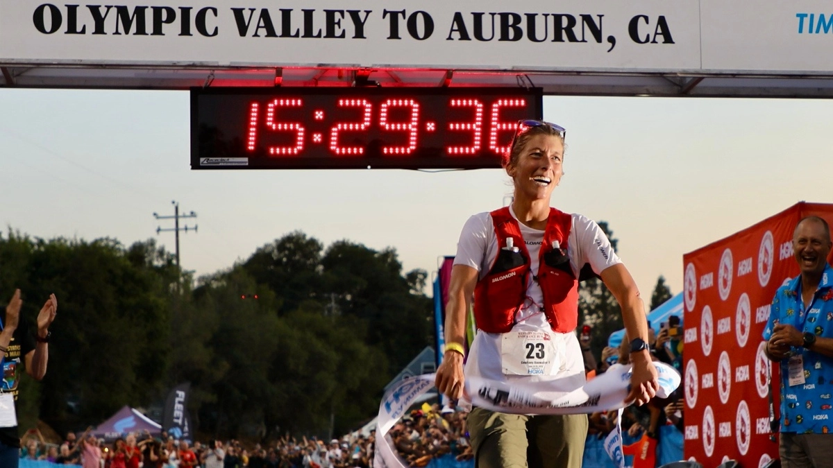 Impresionante victoria de Courtney Dauwalter y Tom Evans en la carrera Western States 100 del 2023